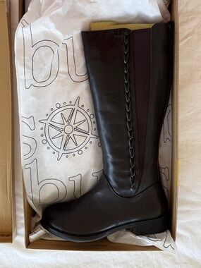 Brand new Bussola boots